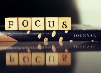 Co księgujemy na koncie towary?