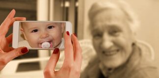 Jaka jest różnica między Instax 9 a 11?