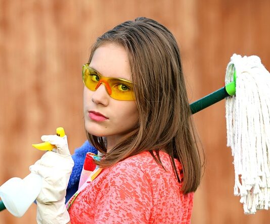 Czy odkurzacz można wrzucić w koszty?