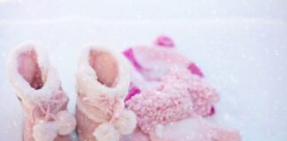 Czy trzeba prać ubranka dla noworodka?