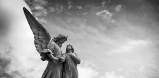 W jakiej odległości od cmentarza można kopać studnie?