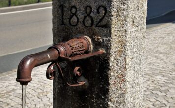 Jak zamontować studzienki?